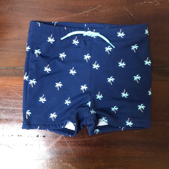 Janie and Jack swim - Picture 1 of 4